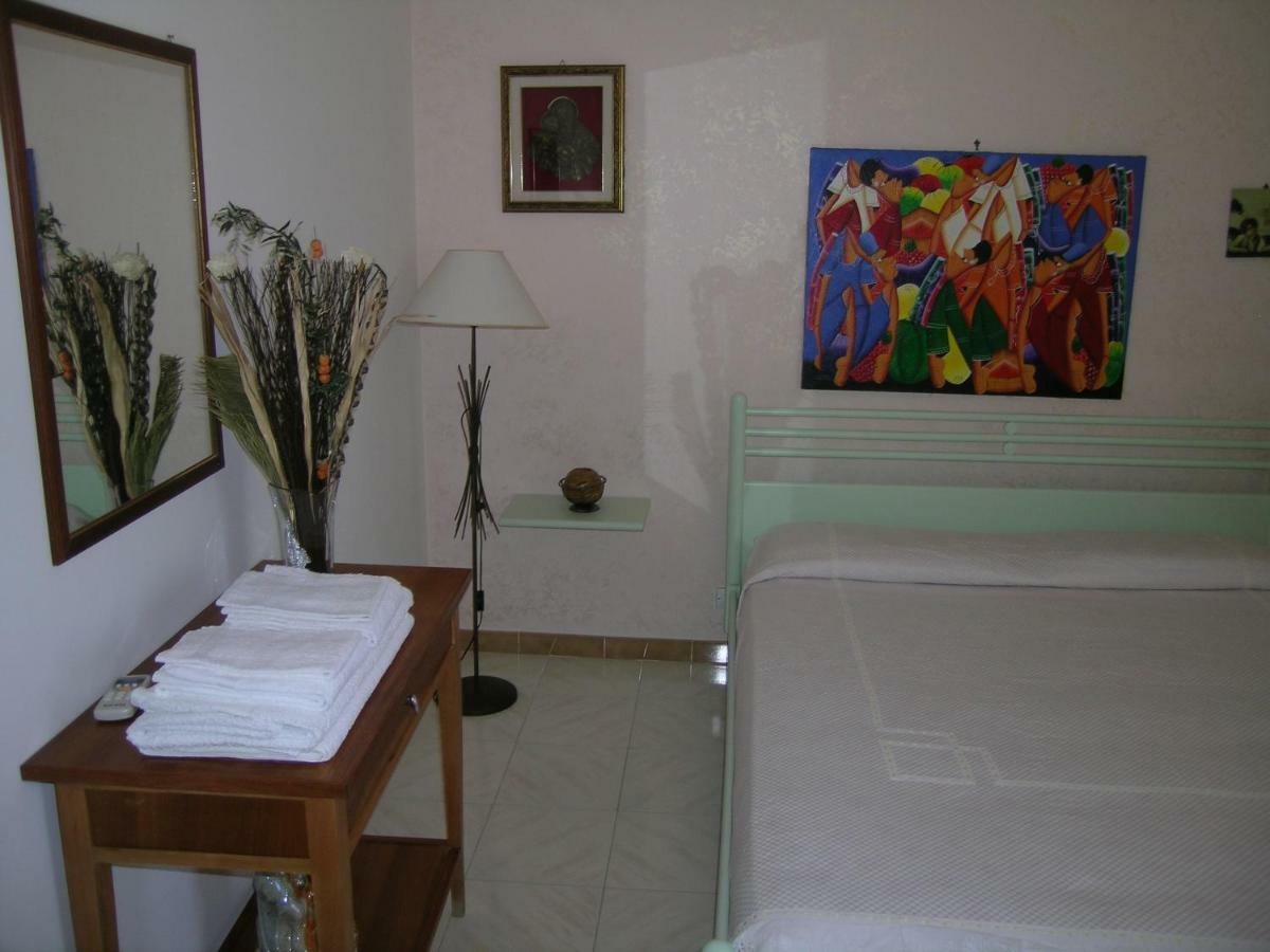 Ferienwohnung Casa Dante Castellammare del Golfo Exterior foto